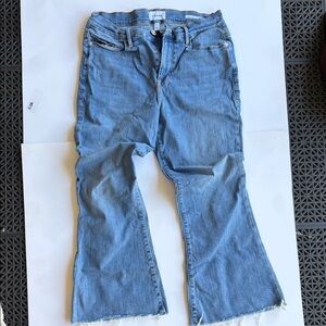 Frame Denim Light Blue ale Crop Flare Jeans with Raw Hem